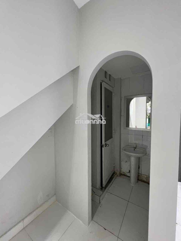 Cho thuê văn phòng công ty kdc nam long, q9 - 3