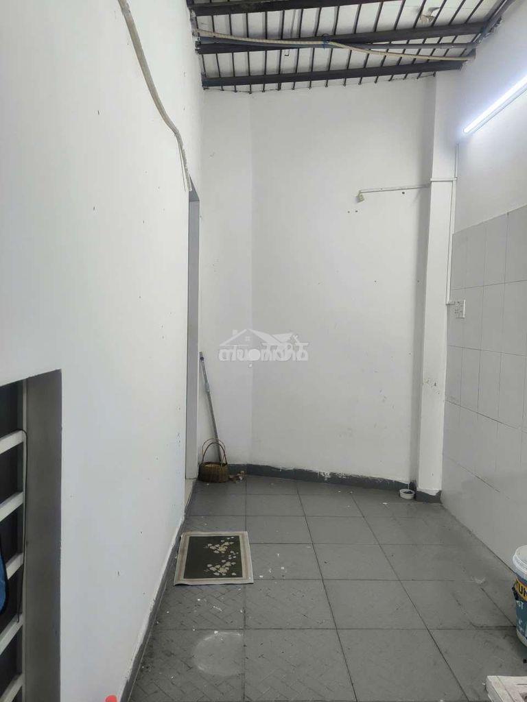 Mặt bằng hoặc phòng trọ có hầm xe - 4