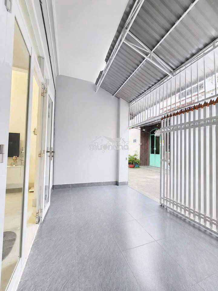 Cần bán gấp căn nhà ở 1/ đ. láng cát giồng sao 129,5m2 shr giá 900tr - 2