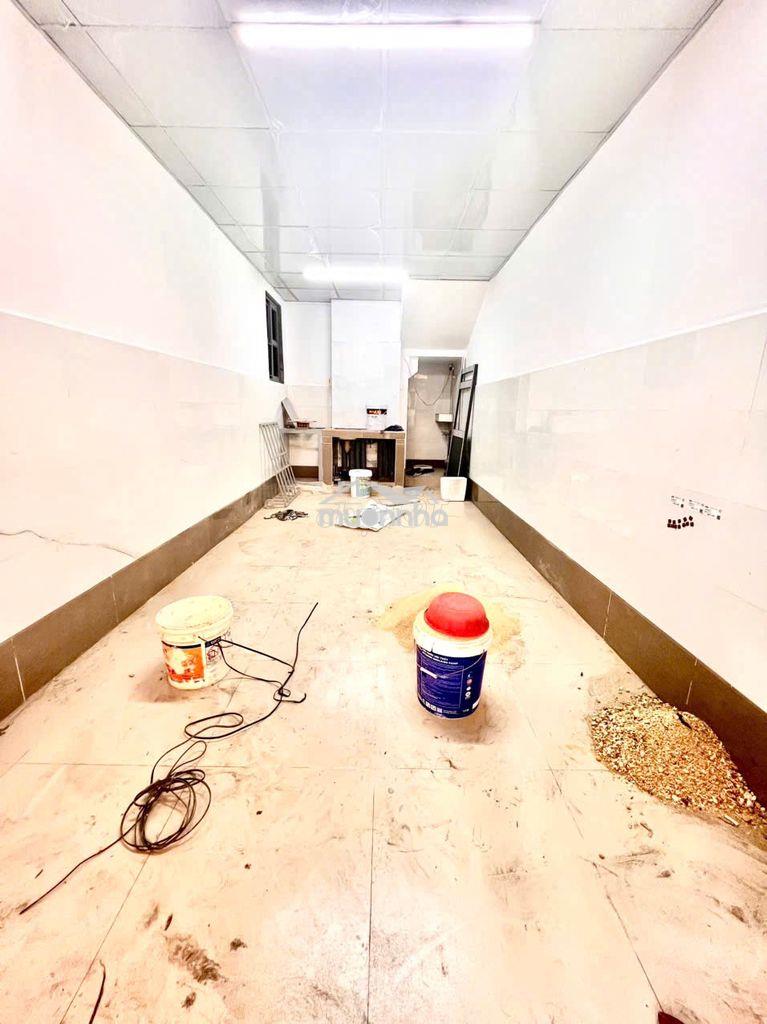 Nhà trệt trống suốt 40m2, 1 wc, sát mt trường chinh , hxt giá 5.5tr - 2