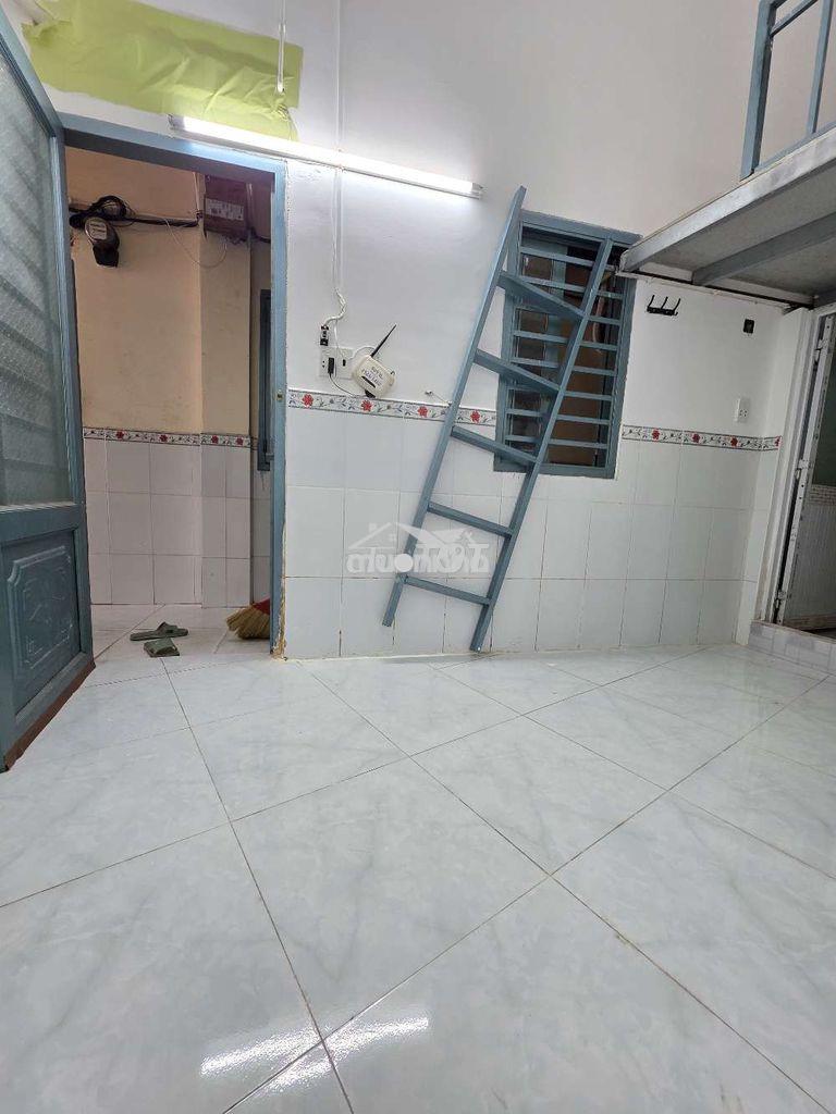 Phòng trọ sinh viên gần đại học văn hiến - 2