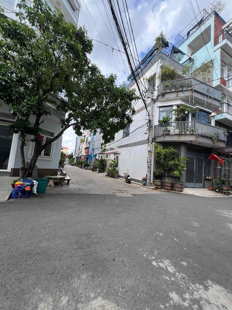 Cho thuê nhà dt 180m2 1trệt 2lầu 3pn 3wc sân thượng hẻm xe tải đậu - 2