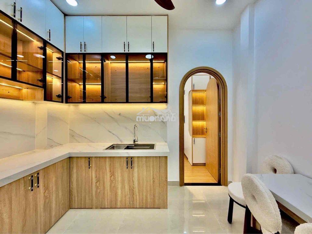 Nhà đẹp view landmark 81 - giáp quận 1 - 43 m2 - 5. xtỷ võ duy ninh, - 3