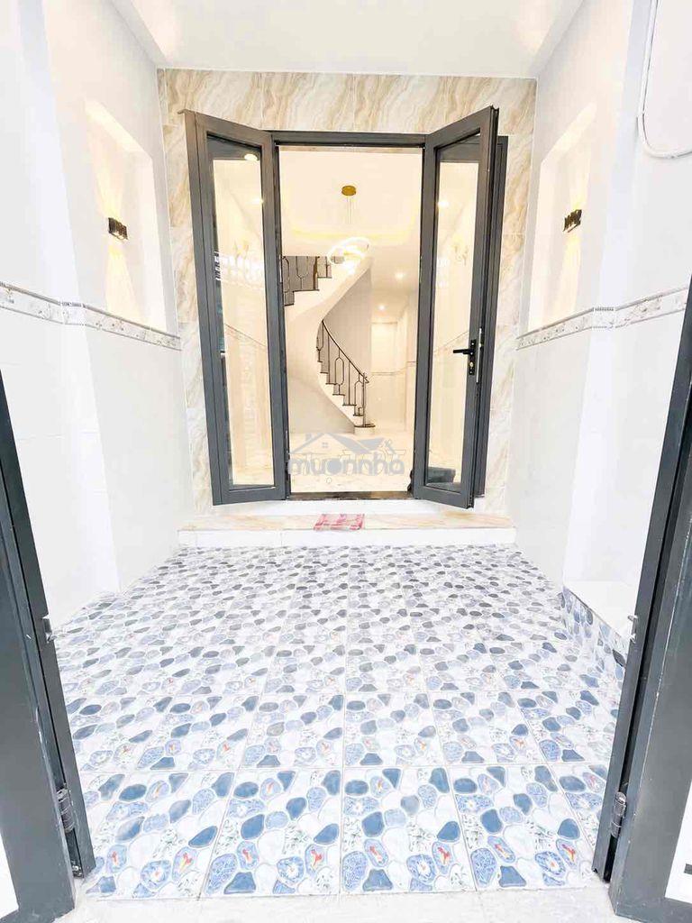 Nhà đẹp 40m2 nhỉnh 3 tỷ 3pn shr không qh, cầu chà và q8