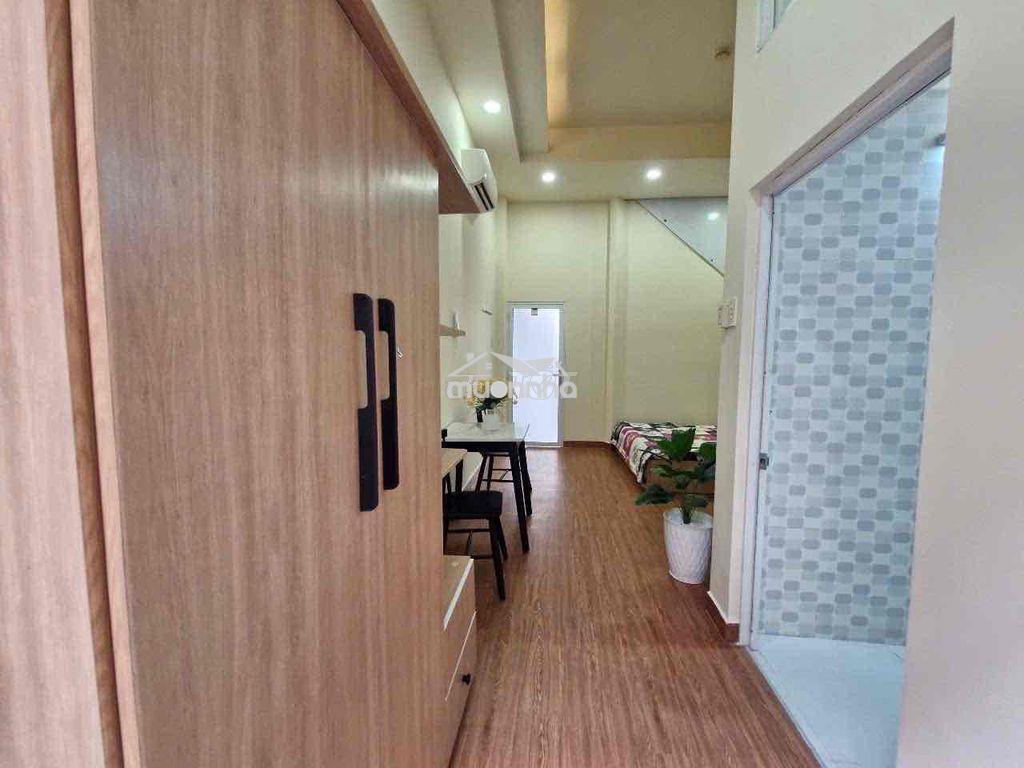 Cho thuê căn hộ full nội thất, phòng đẹp, có sân sau, ở ngay - 3