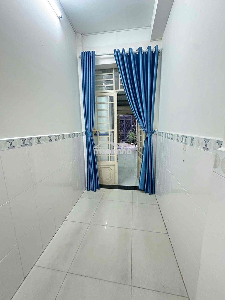 Nhà [ 5 x 14 ] 1 lầu 3pn , 2 tolet,hẻm 5m  ,kênh nước đen - 4