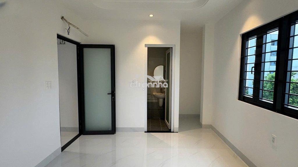 Cho thuê nhà 1 trệt 3 lầu 4pn, 5wc ~ đường số 2, trường thọ - thủ đức - 4