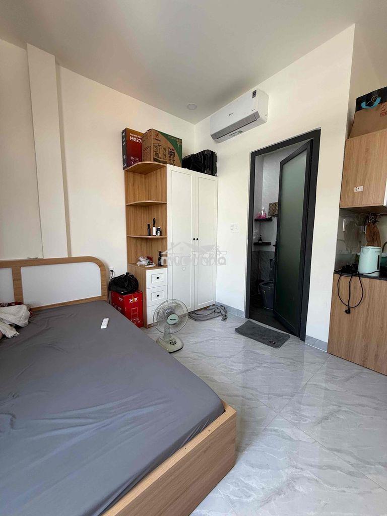 🏡 Phòng pass ngay ngã tư bảy hiền - lạc long quân - cửa sổ trời - 3
