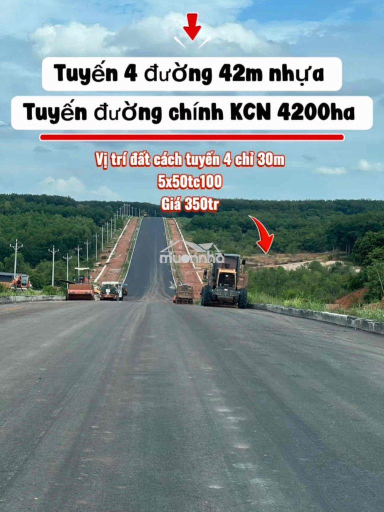 Đường bê tông cách tuyến 4 30m, 350m2, gần kcn becamex, gần nhà máy