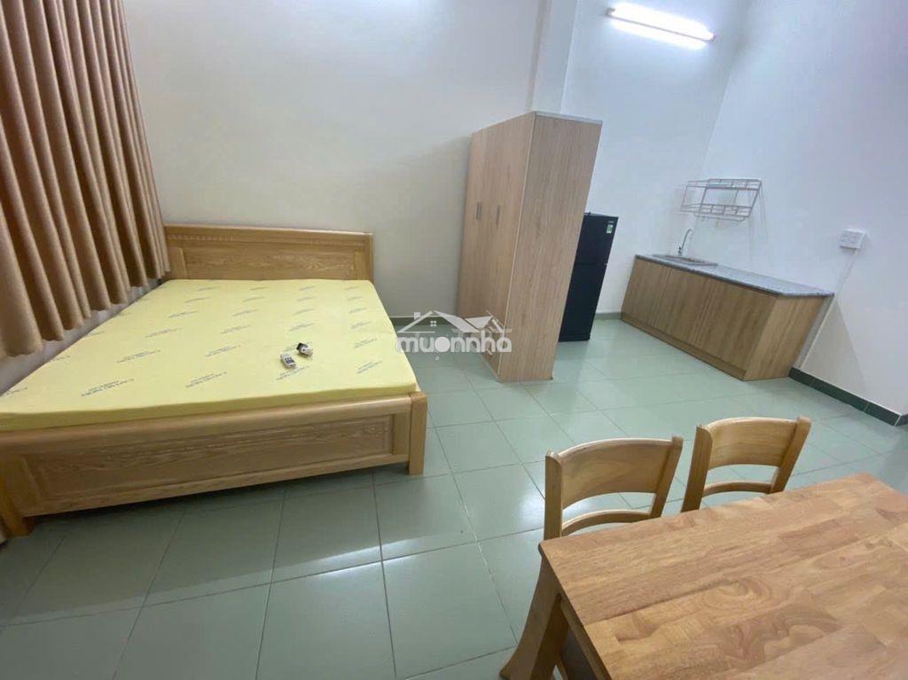 Cho thuê phòng bạch đằng, ban công cửa sổ, nội thất đầy đủ, giá 4.6tr - 2