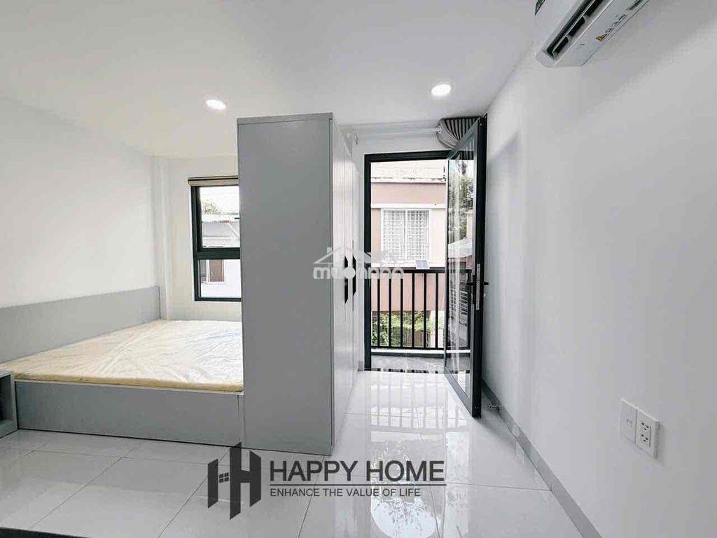 Nhà mới, bancony, nhà xe rộng, đường phan xích long - quá tiện ích - 2