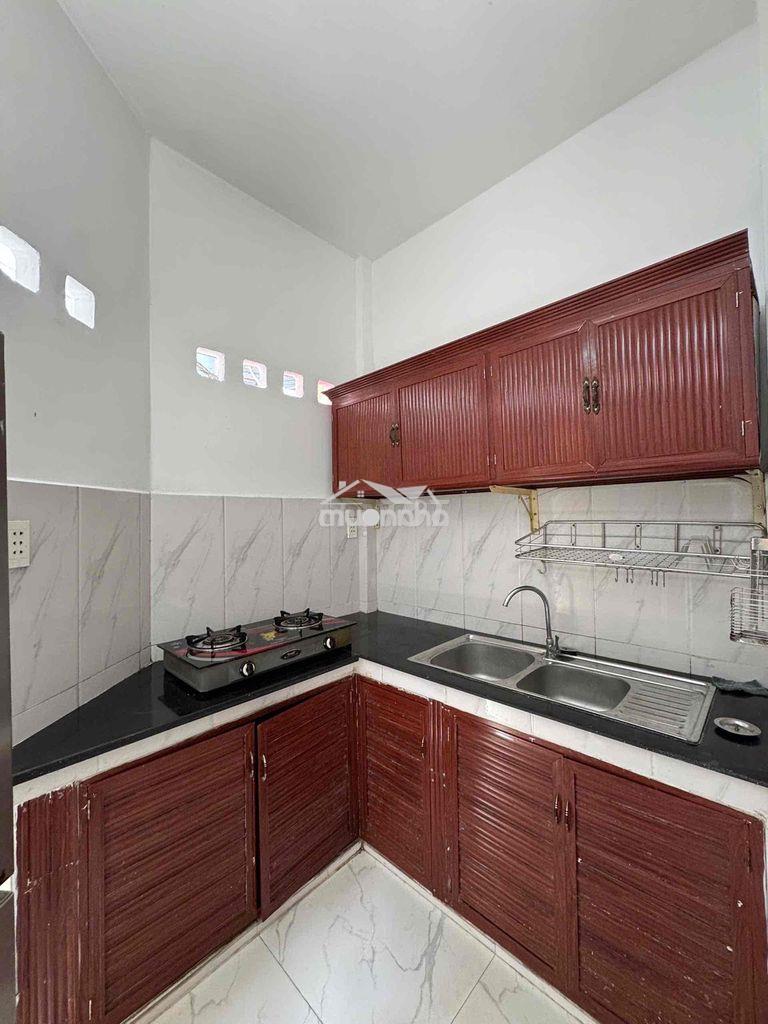Nhà 1 pn - phú nhuận 5 triêu - 4