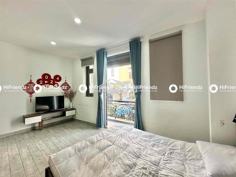Căn hộ 1pn+ ban công full nt gần bờ kè hoàng sa