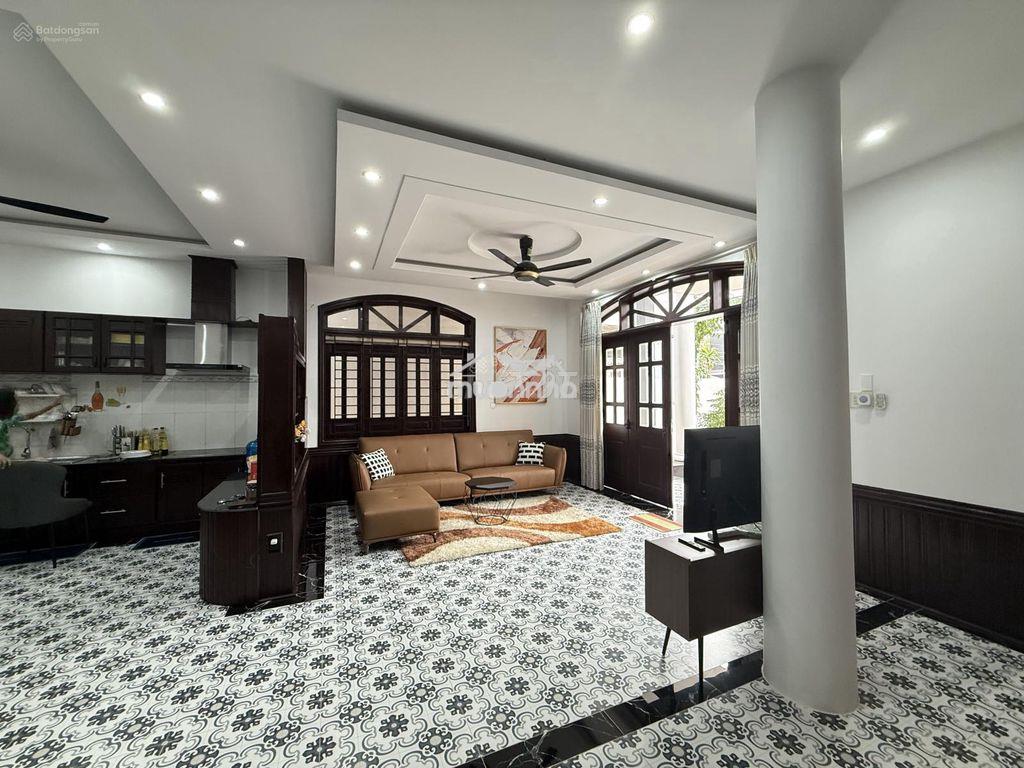 Biệt thự 197m² đất – shr 2025 – full nội thất – 7 phút đến biển - 2
