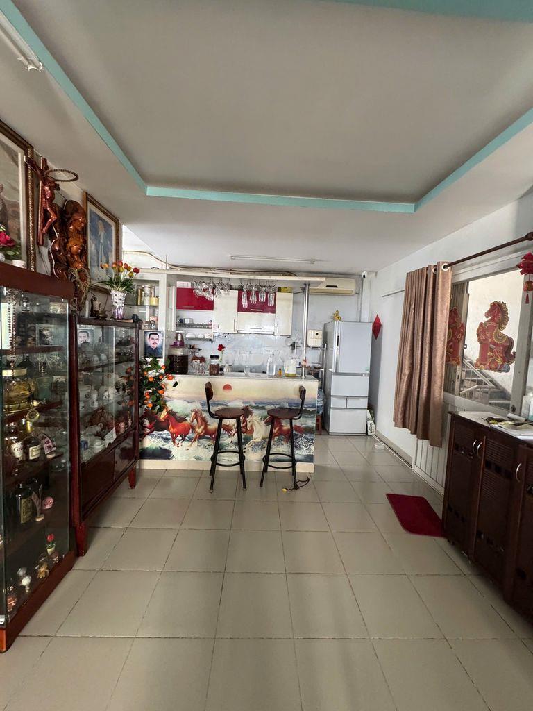 Chính chủ. bán nhà q5 lầu 2 ngay bv đại học y dược, 3pn, thương lượng - 3