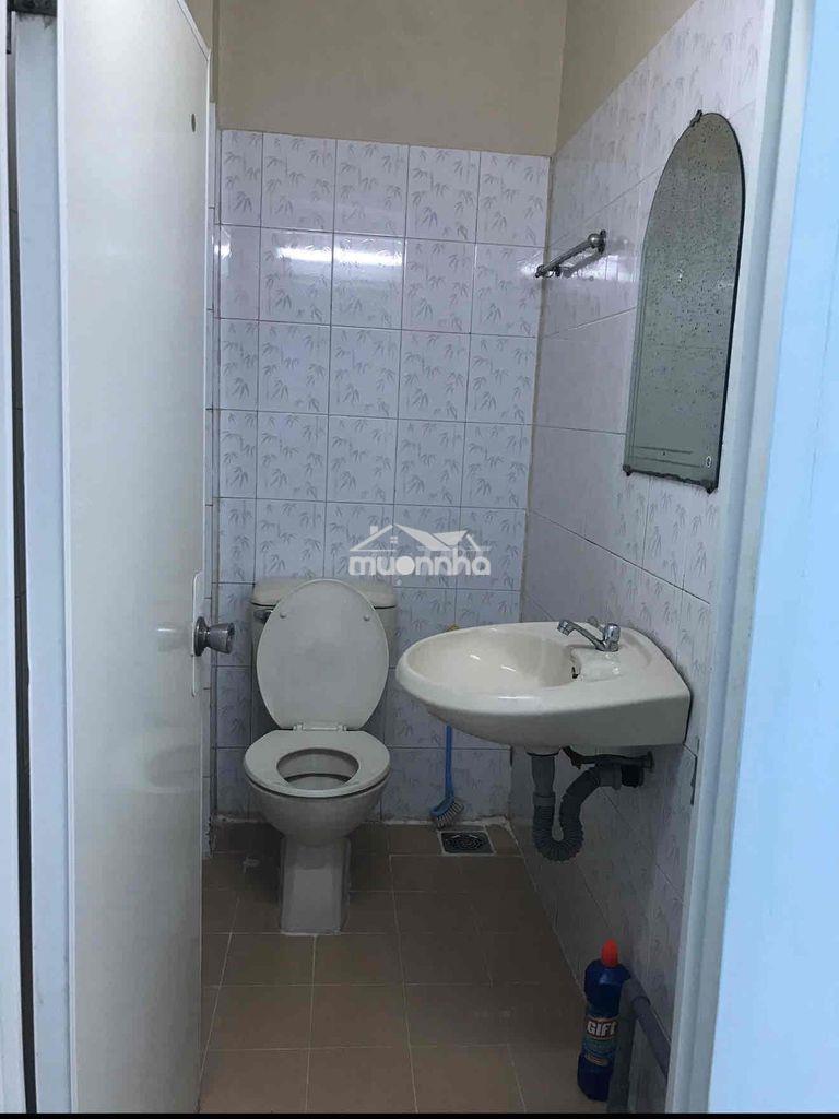 2tr5 phòng trống, không nội thât - 4