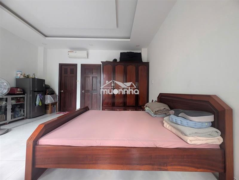 [Chính chủ] share lại phòng đẹp quận 2, full nội thất, có ban công