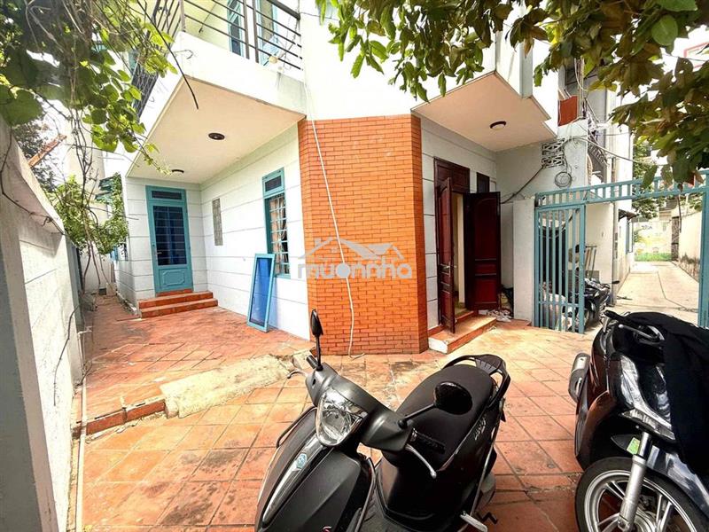 Nc truong công dịnh - tân bình - 5pn - có sân - ngang 6,5m