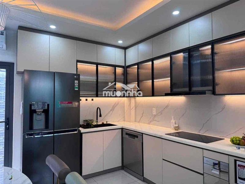 Cho thuê nhà 1 trệt 2 lầu full nội thất hẻm xe hơi đường liên phường