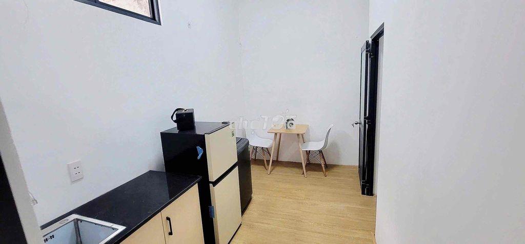 2 phòng ngủ 1wc bancol full nội thất gần cầu lê văn sỹ quận 3 - 3