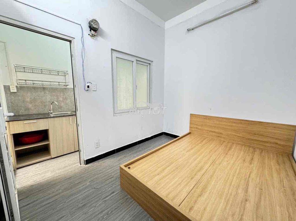 2pn tách bếp full nội thất ngay ngã tư hàng xanh - 4