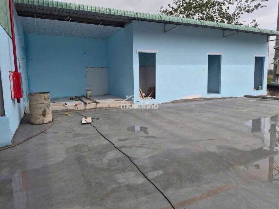 Cho thuê 1584m2 xưởng nam tân uyên ,gía : 120 tr ,pccc ,giấy tờ đầy đủ - 3