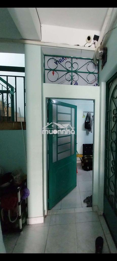 Cho nam ở ghép phường phú thạnh