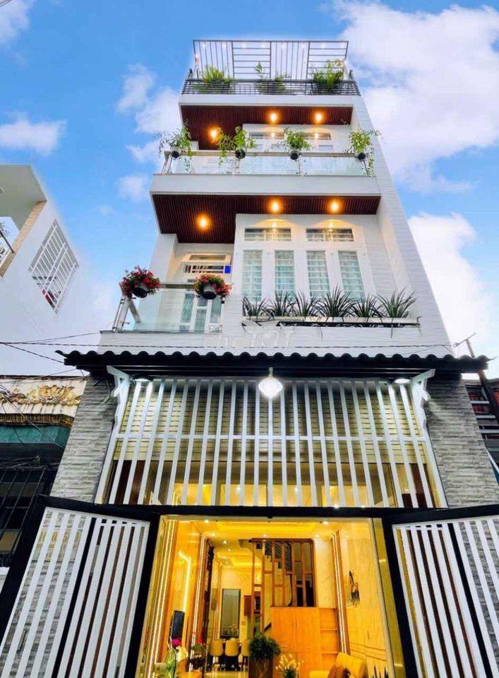 Sở hữu ngay nhà 5,9 tỷ, kc 3 tầng 4pn,, hẻm 8m, shr tại liên khu 4-5