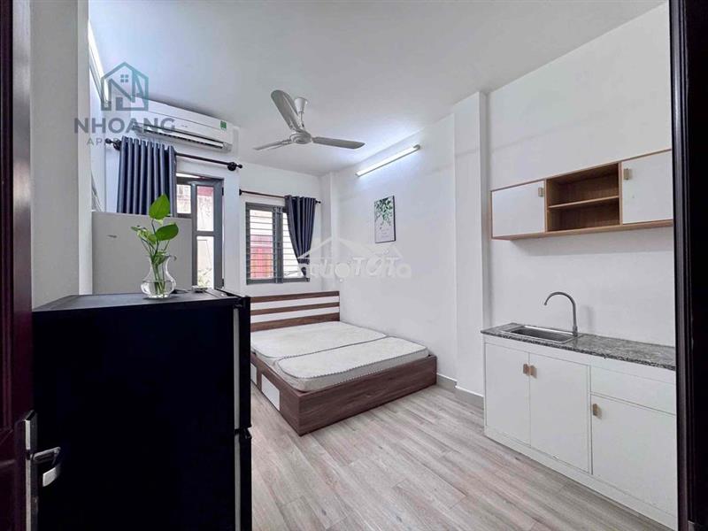 Giá tốt!! cho thuê studio balcon 22m2 mới_sạch sẽ ngay p bàn cờ q3