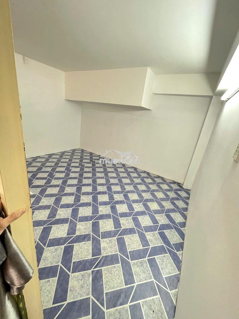 Phòng trọ q3 có gác 20m2, cạnh cviên thỏ trắng - 2