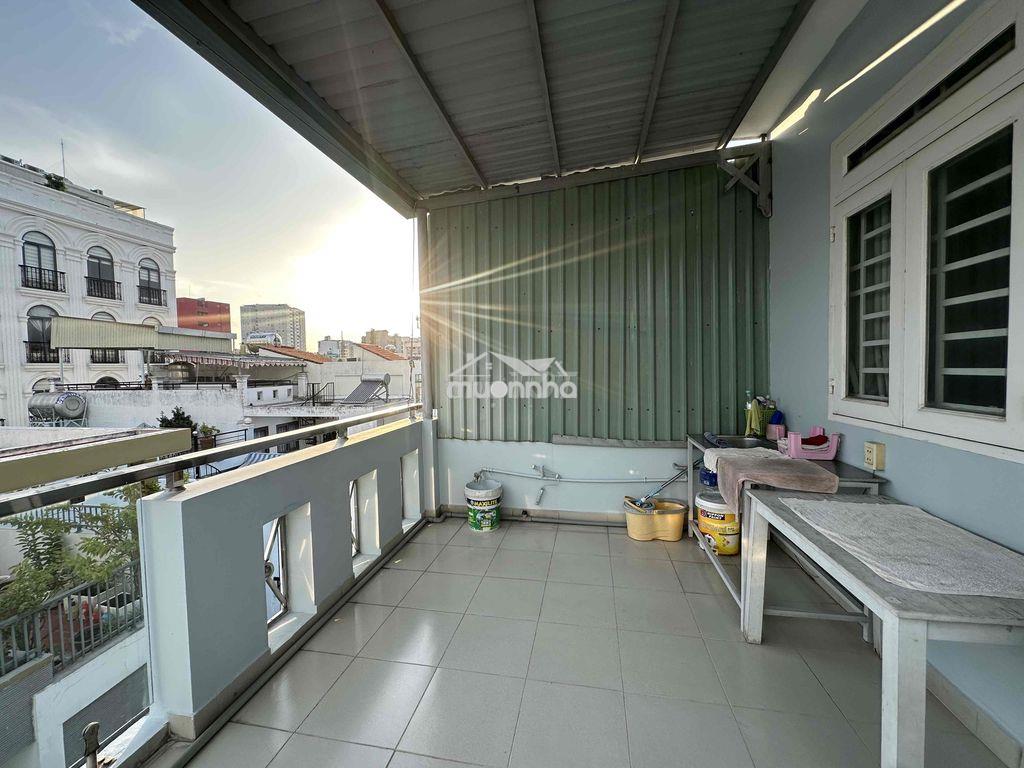 Cho thuê full tầng 3 đầy đủ tiện nghi, ban công siêu rộng - 2