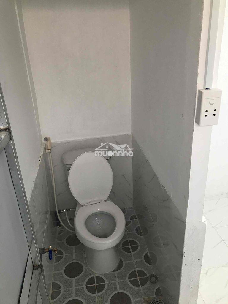 Phòng trọ cho thuê có máy lạnh - 4