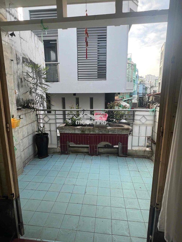 Pass phòng rộng 28m² – có ban công, không chung chủ – giá chỉ 3 triệu