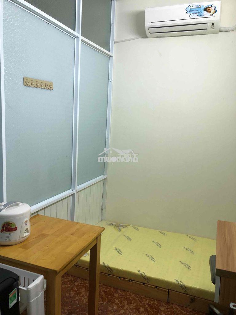 Phòng cửa sổ đầy đủ tiện nghi tại 143/76 gò dầu - 4