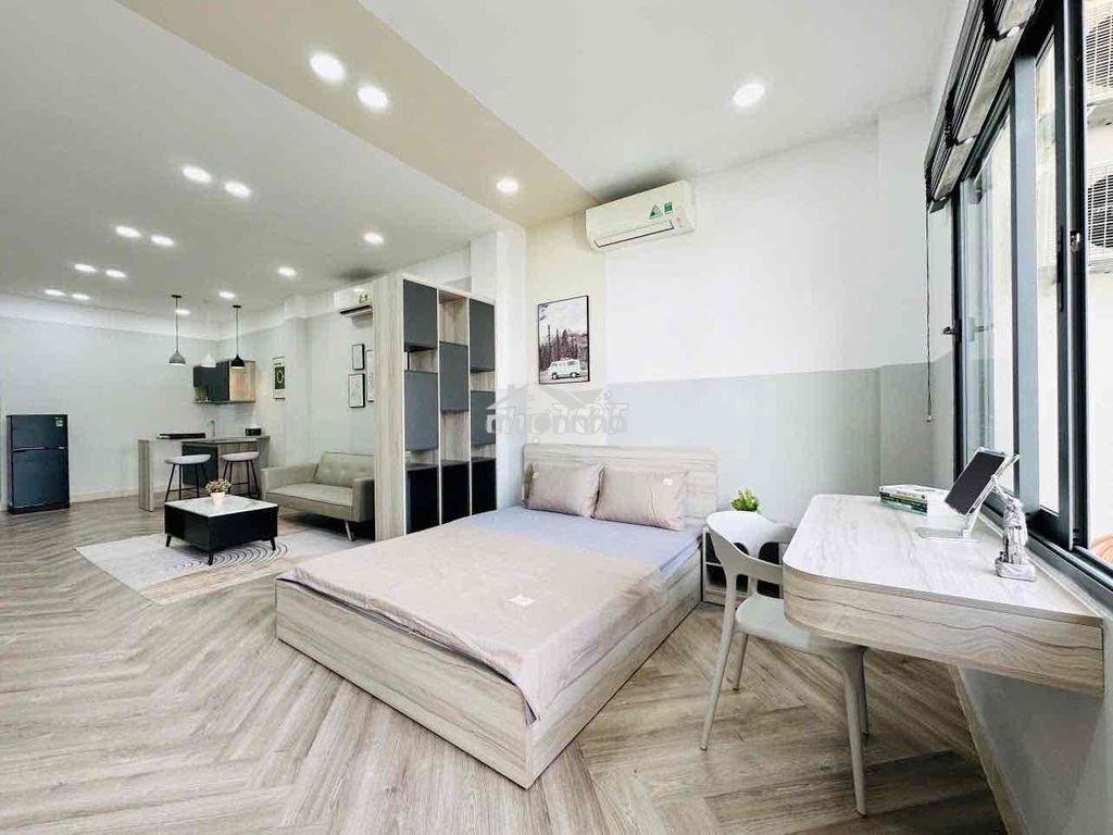 Siêu phẩm căn hộ cao cấp full nội thất ngay âu cơ - đồng đen - 4