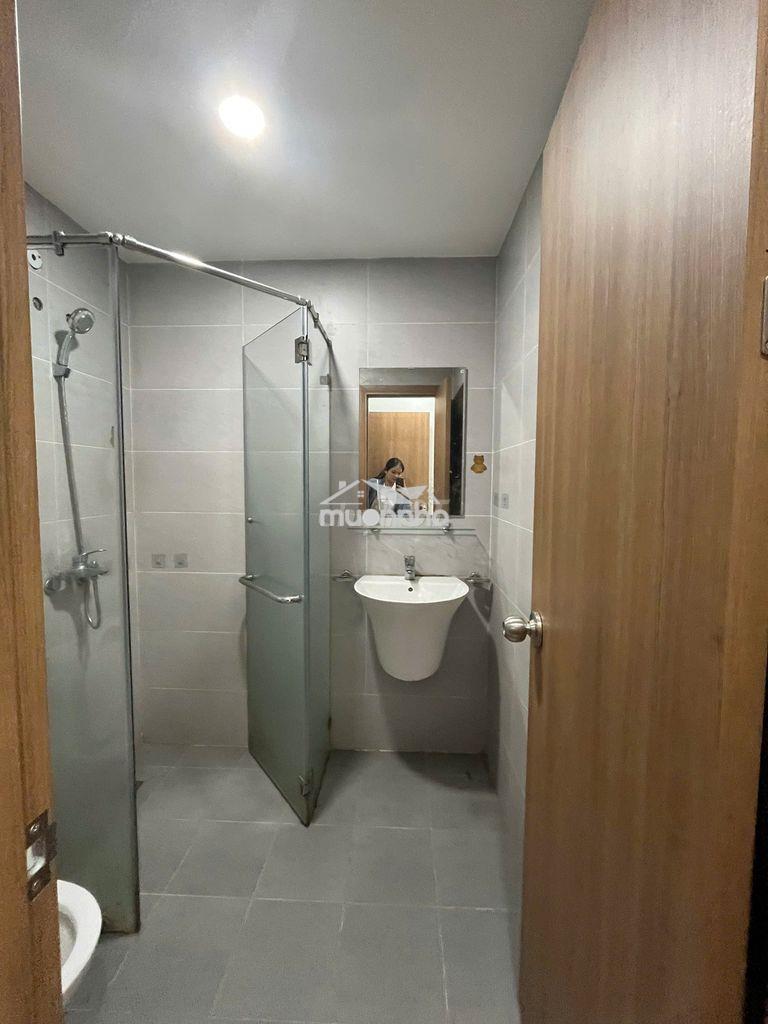 Cho thuê bcons greenview 51m2 2pn2wc chỉ 6.000.000, gần go dĩ an - 3