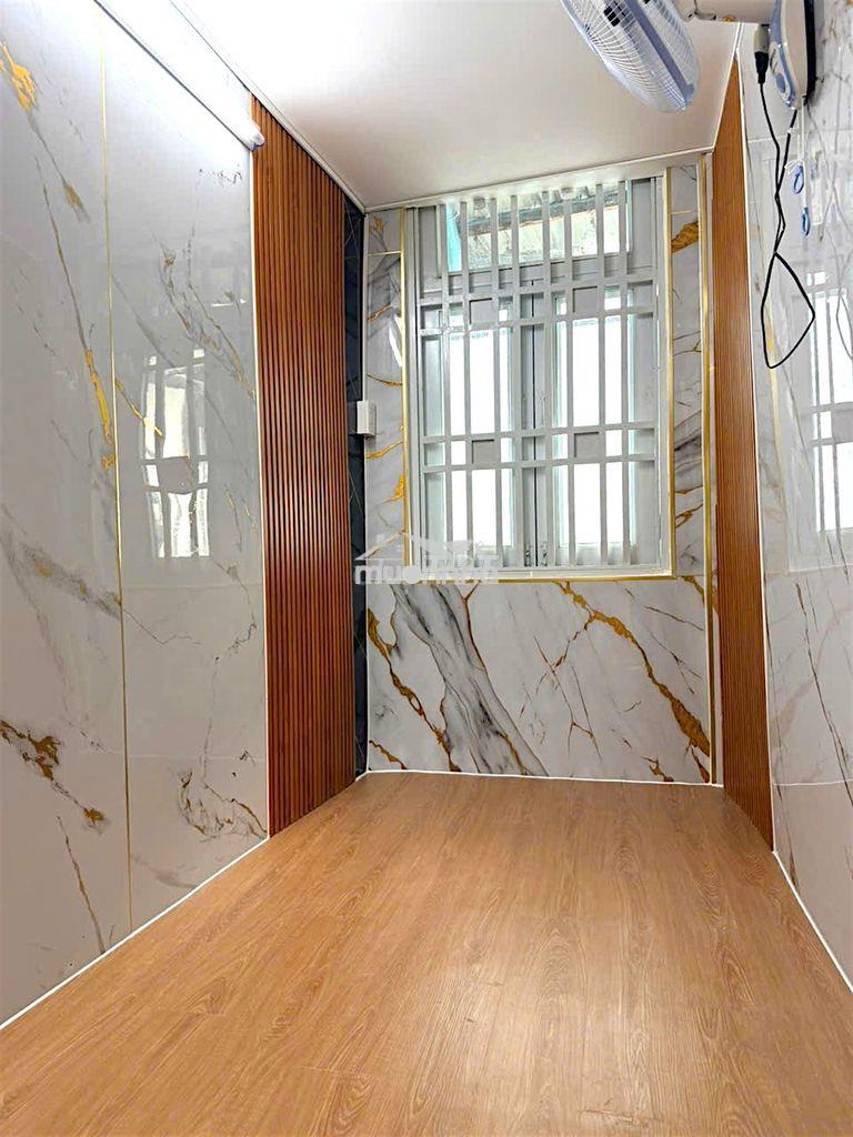 Bến vân đồn-q4 - gần mặt tiền - nhà đẹp 2 tầng - nở hậu - chỉ 1tỷ55 - 2