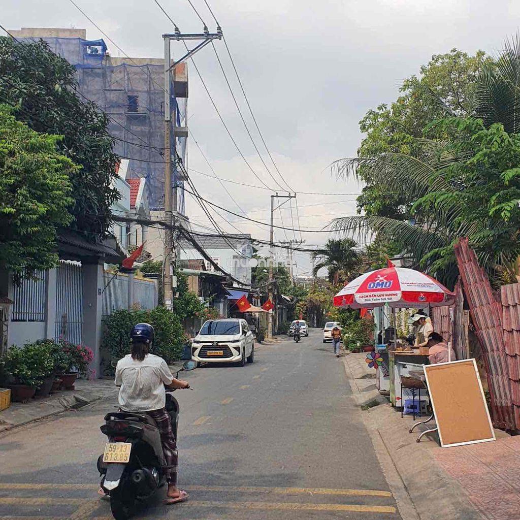 Bán gấp nhà cấp 4 đường số 9,dt 6,7x15,5m kế bên vạn phúc city - 3