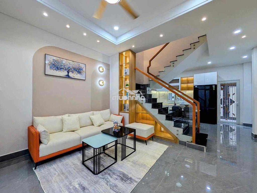 Nhà cô bắc cầu kiệu phú nhuận - phan xích long- gần 50m2 , ngang 4,5m2 - 2