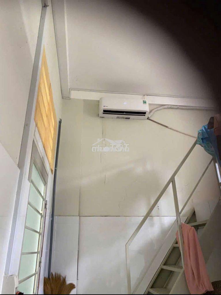 Nhà định hòa, lầu 3 sổ hồng : 120 triệu,  còn góp 20 năm:  400 triệu - 2