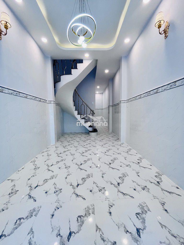 Nhà đẹp lưu hữu phước q8 - hẻm thông - 40m2 - 2 tầng 3pn - nhỉnh 3 tỷ