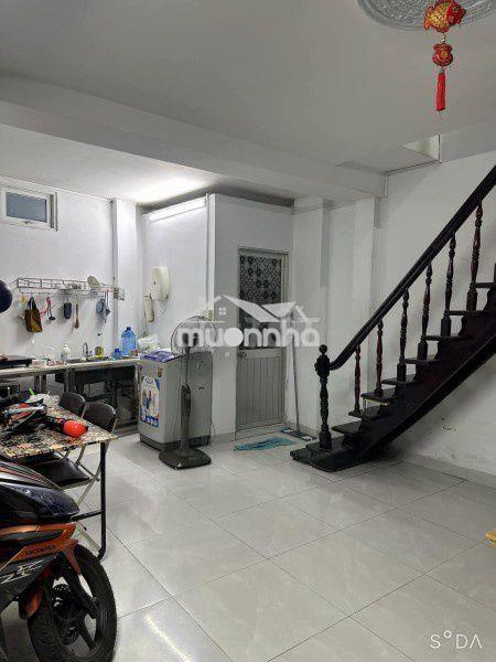 Gía 3,1 tỷ tl nhà 575/31/2f cmt8 p15 q10 dt : 3,3x7 trệt lầu  - 3
