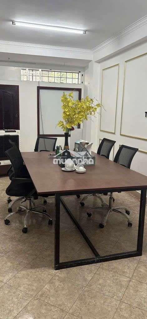 Lê thị riêng q1. 1 trệt 3 lầu 3pn. giá chỉ 15tr - 2