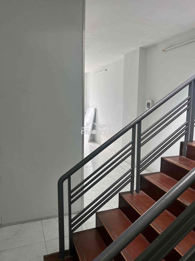 Mặt tiền nguyên căn  456f dương bá trạc,5x16,khu kinh doanh