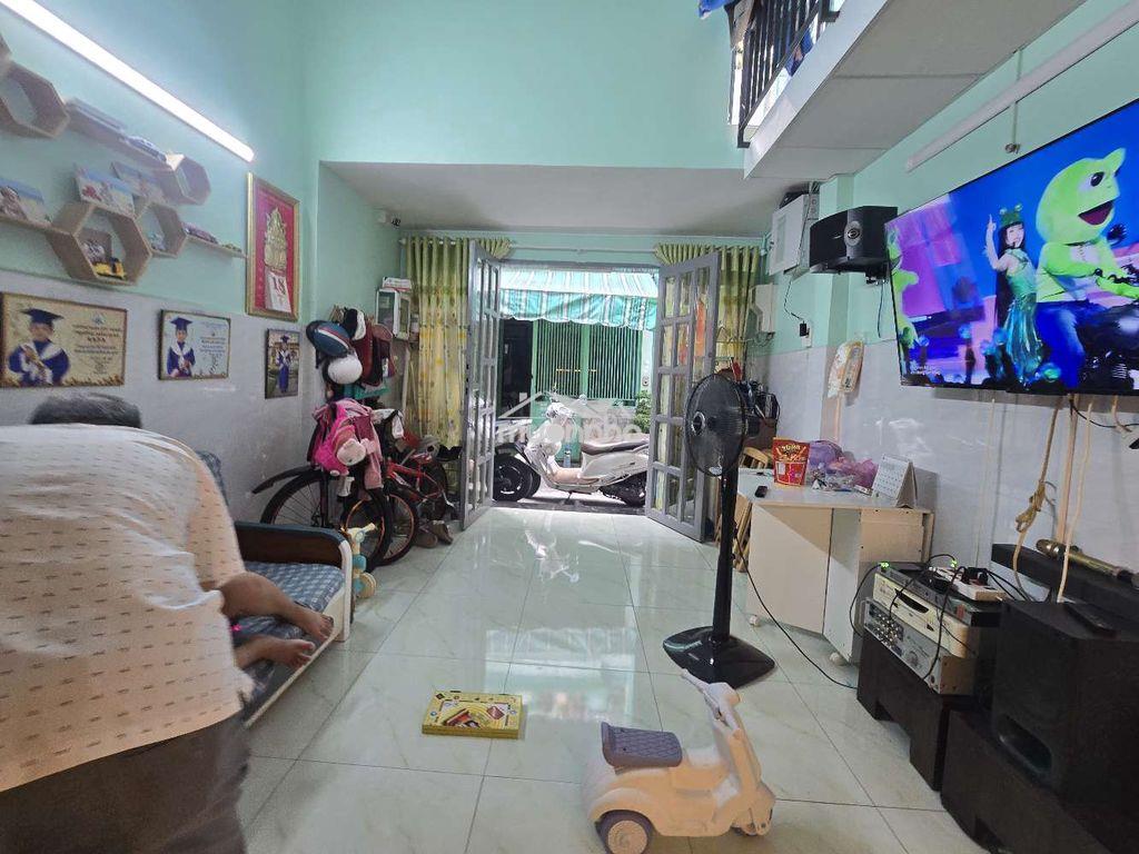 Nhà chính chủ 3m55×9m 1 trệt 1 lửng âu dương lân  - 2