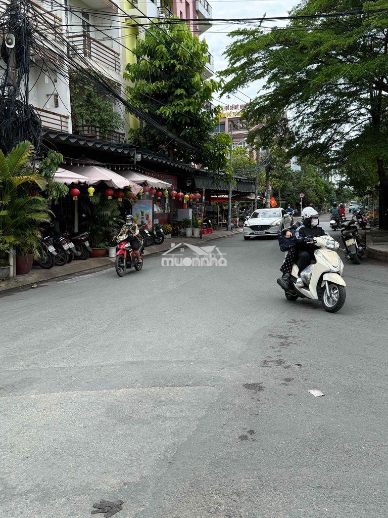 Mặt tiền kinh doanh cc ba tơ, p.7, q.8, dt: 4 x 11m, 1 lầu, giá 4 tỷ 2