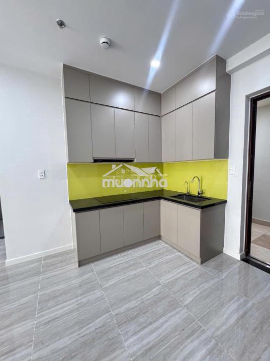 Cú sốc giảm giá thuê trực tiếp 800k/tháng 2pn bcons city làng đại học