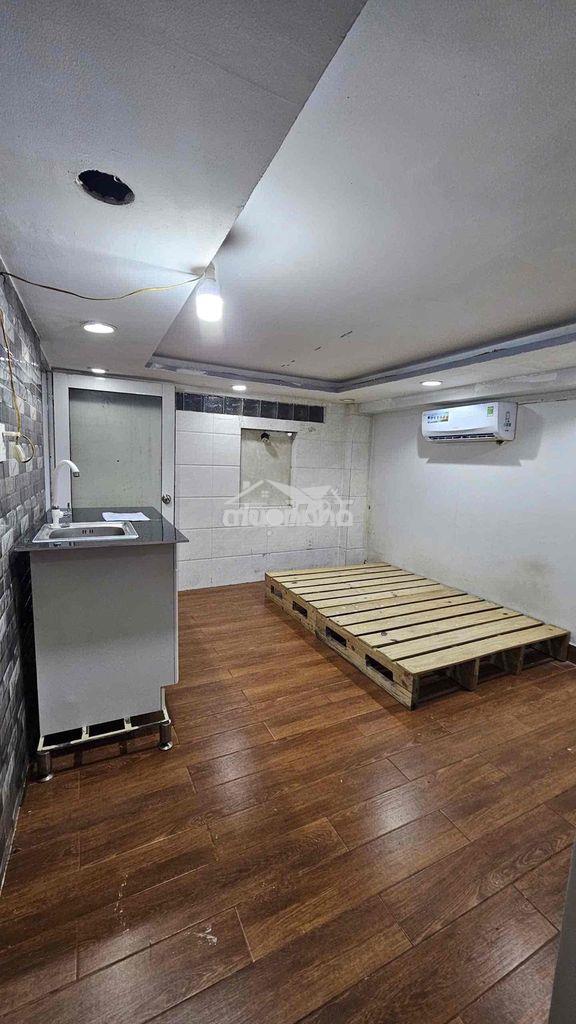 Phòng studio trệt thoáng - quận 1 - thị nghè - xvnt