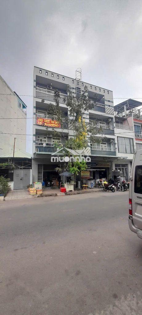 Căn hộ ban công