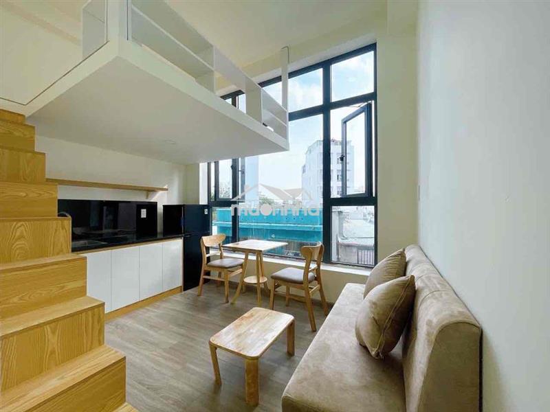 Duplex cửa sổ trời ngay dh nguyễn tất thành